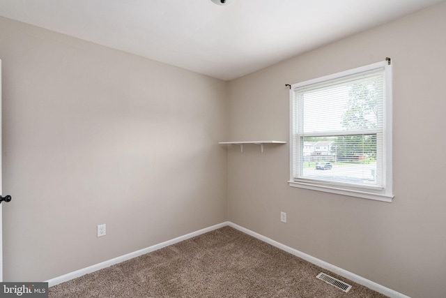 2801 Banks Ct, Dumfries, VA 22026 - unfurnished room featuring baseboards and carpet floors