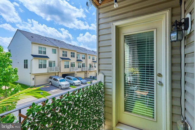 9423 Geaton Park Pl, Lanham, MD 20706 - balcony featuring a residential view