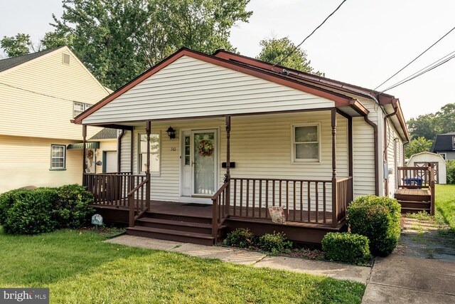 361 Crawford Ave, Maple Shade, NJ 08052 - bungalow with a front yard and a porch