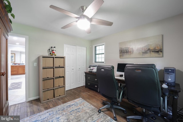 553 Choptank Cove Ct, Annapolis, MD 21401 - office area with dark wood-type flooring and a ceiling fan