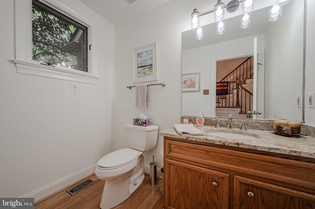 310 Belmont Ct, Lincoln University, PA 19352 - bathroom with wood finished floors and vanity