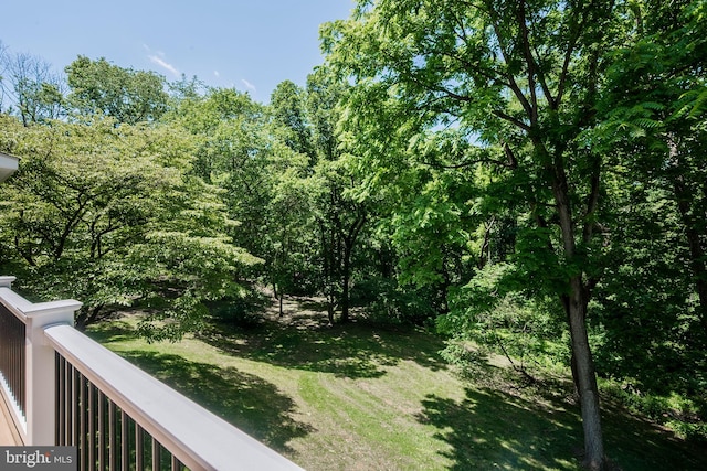 310 Belmont Ct, Lincoln University, PA 19352 - view of yard featuring a balcony