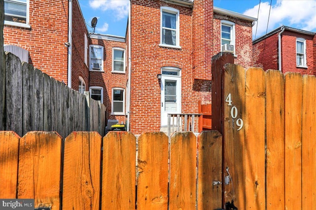 409 N Cherry St, Lancaster, PA 17602 - view of front of home featuring brick siding and cooling unit
