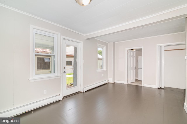 422 N High St, Duncannon, PA 17020 - unfurnished room with a baseboard radiator and crown molding