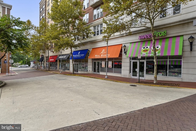 209 E Broad St, Falls Church, VA 22046 - view of commercial location