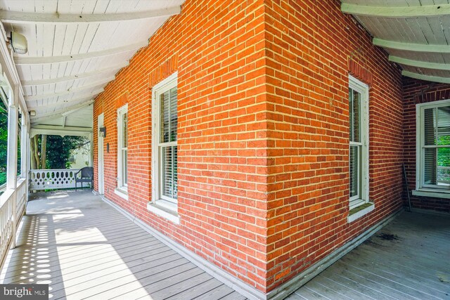 209 E Broad St, Falls Church, VA 22046 - view of wooden porch