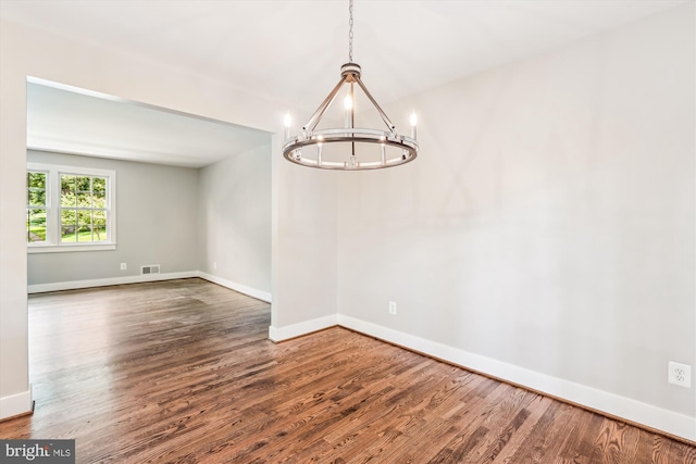 4711 Pontiac Dr, Annandale, VA 22003 - unfurnished room with a chandelier and wood finished floors