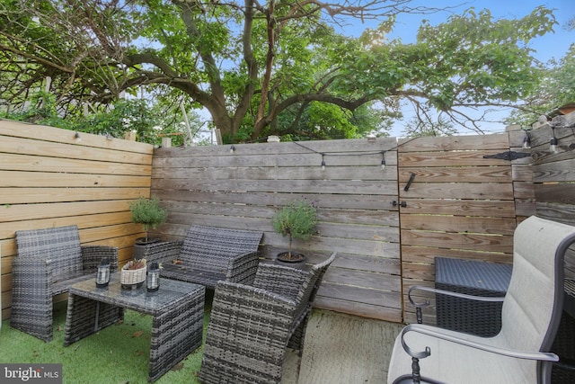 2246 N Hancock St, Philadelphia, PA 19133 - view of patio