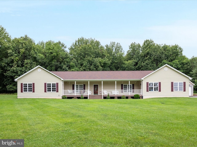 364 Stoney Bottom Rd, Front Royal, VA 22630 - ranch-style house featuring covered porch and a front lawn
