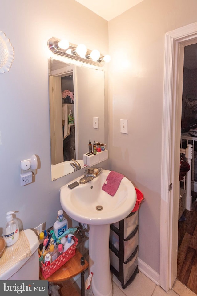 4306 Greenhill Ave, Baltimore, MD 21206 - half bathroom with toilet and a sink