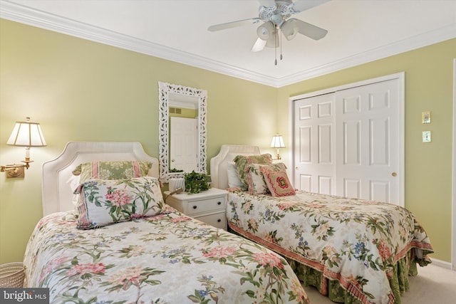 130 Piqua Cir Unit 30, Berwyn, PA 19312 - bedroom with a closet, carpet, ornamental molding, and ceiling fan