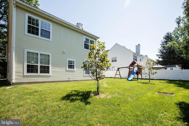 23 Navesink Dr, Pennington, NJ 08534 - back of house with a playground