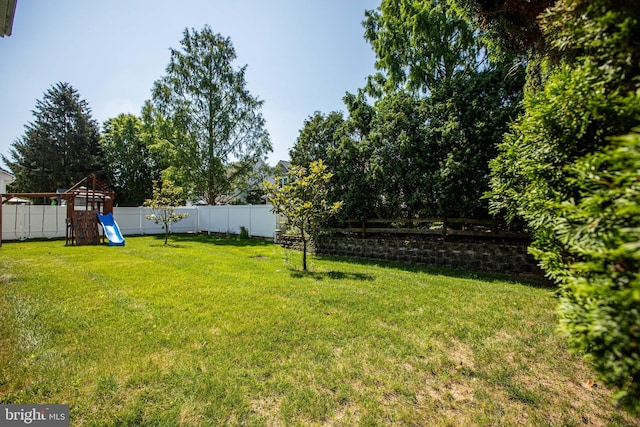 23 Navesink Dr, Pennington, NJ 08534 - fenced backyard with a playground