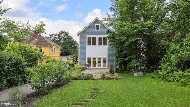 18 Hart Ave, Hopewell, NJ 08525 - rear view of property featuring a yard
