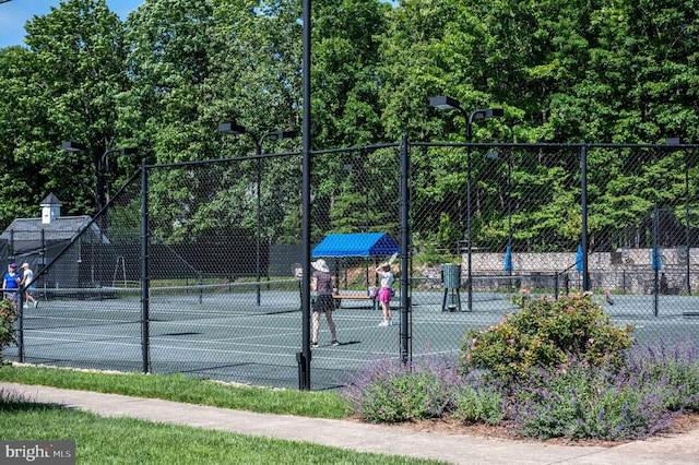 11204 Fawn Lake Pkwy, Spotsylvania, VA 22551 - view of tennis court