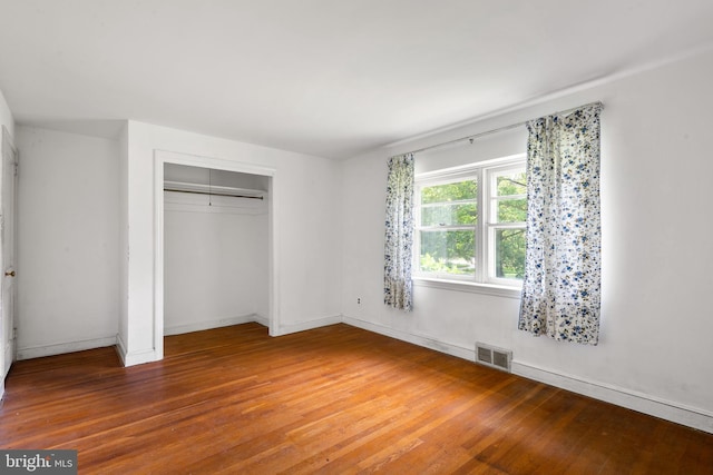 214 Sugartown Rd, Devon, PA 19333 - unfurnished bedroom featuring light wood-type flooring and a closet