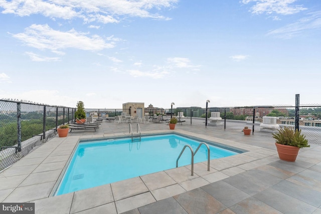 2829 Connecticut Ave NW Unit 706, Washington, DC 20008 - community pool with a patio area