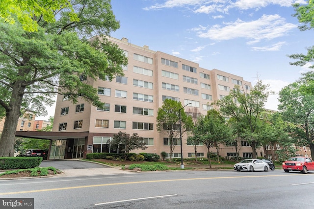 2829 Connecticut Ave NW Unit 706, Washington, DC 20008 - view of apartment building / complex