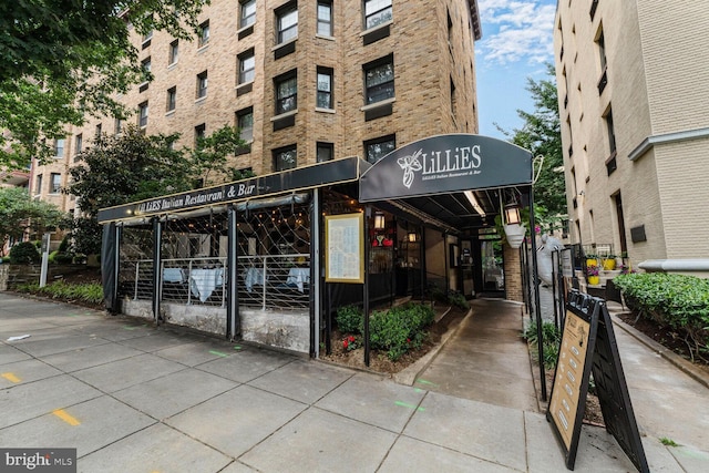 2829 Connecticut Ave NW Unit 706, Washington, DC 20008 - view of building exterior