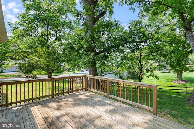 11013 Lopa Ln, North Potomac, MD 20878 - wooden deck featuring a yard