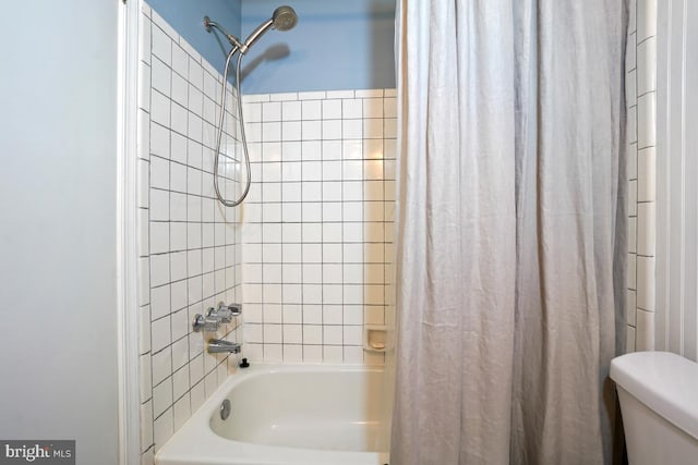 84 Windbrooke Cir Unit 84, Gaithersburg, MD 20879 - full bath featuring shower / bath combo and toilet