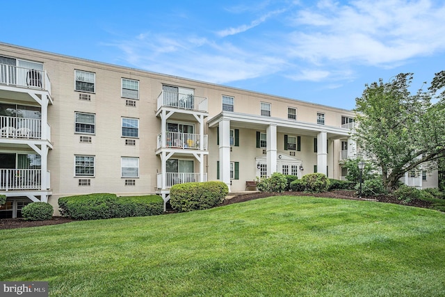 250 Ridge Pike Unit 58, Lafayette Hill, PA 19444 - view of building exterior
