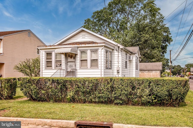 77 Atkins Ave, Hamilton, NJ 08610 - view of front of property featuring a front yard