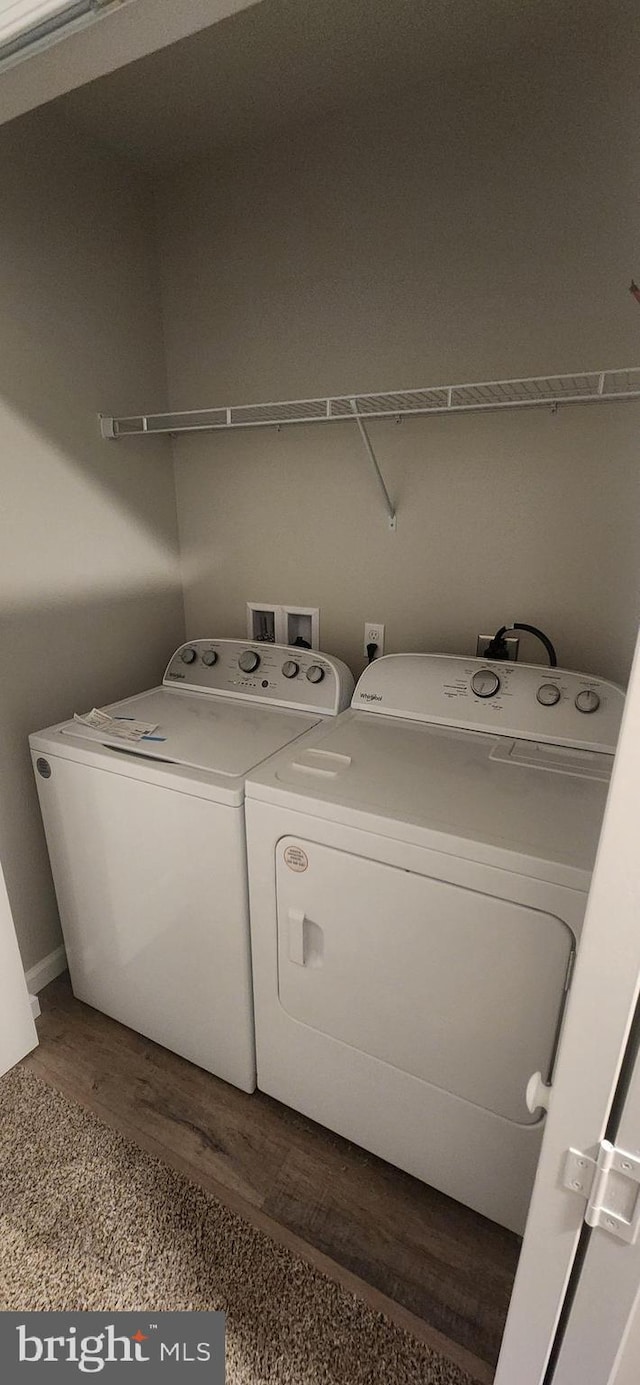 48 Petersburg Ln, Duncannon, PA 17020 - laundry room featuring washer and dryer and wood finished floors