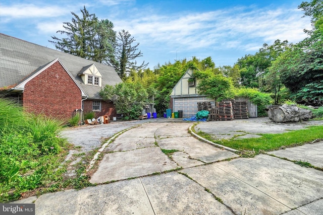 100 Springdale Rd, York, PA 17403 - view of yard