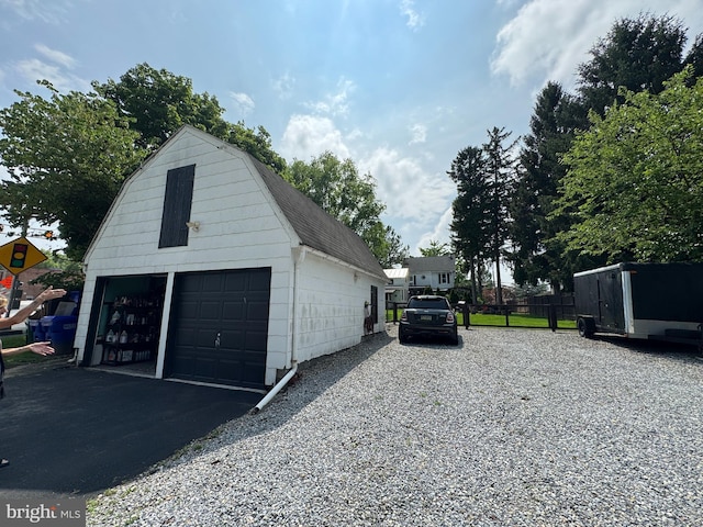 5 N Main St, Jacobus, PA 17407
