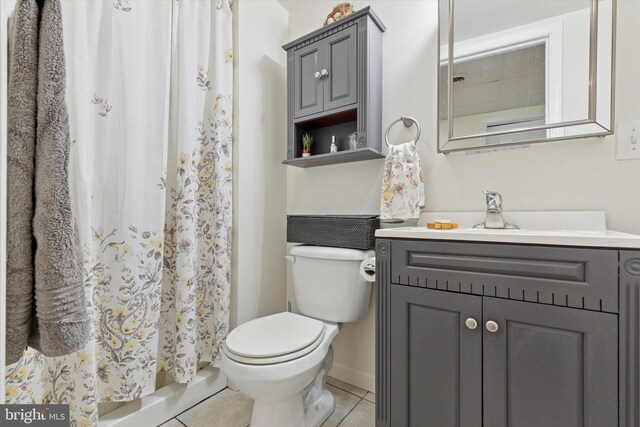1009 Red Rock Cir, Royersford, PA 19468 - full bath with vanity, tile patterned flooring, and a shower with curtain
