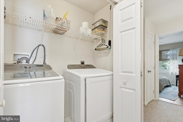 1009 Red Rock Cir, Royersford, PA 19468 - laundry room with washer and dryer and carpet floors