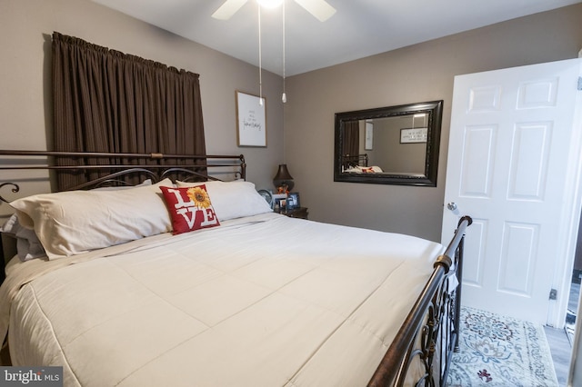 3 Cawdor Ln, New Castle, DE 19720 - bedroom with wood finished floors and a ceiling fan