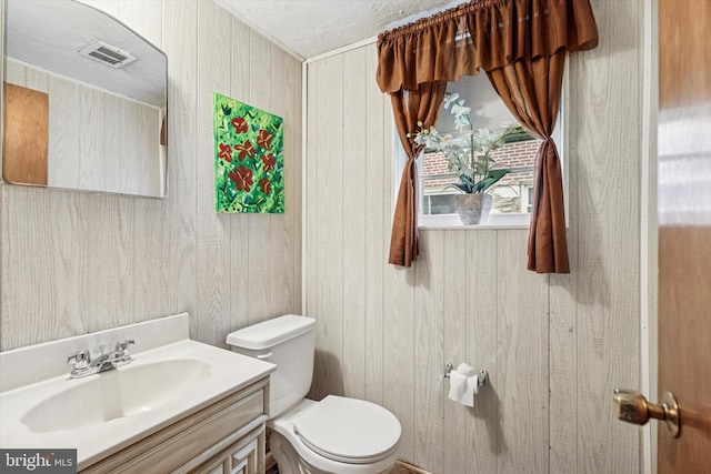 575 Wanamaker Rd, Jenkintown, PA 19046 - bathroom with vanity and wooden walls