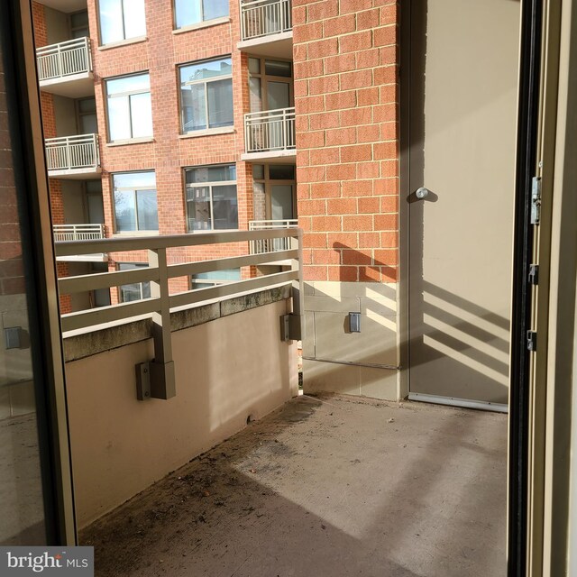 3600 S Glebe Rd Unit 330W, Arlington, VA 22202 - view of balcony