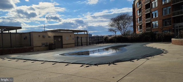 3600 S Glebe Rd Unit 330W, Arlington, VA 22202 - community pool featuring a patio