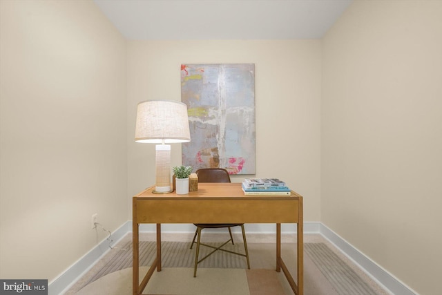 910 M St NW Unit 116, Washington, DC 20001 - home office featuring baseboards and wood finished floors