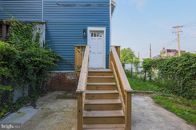 604 E 31st St, Baltimore, MD 21218 - doorway to property