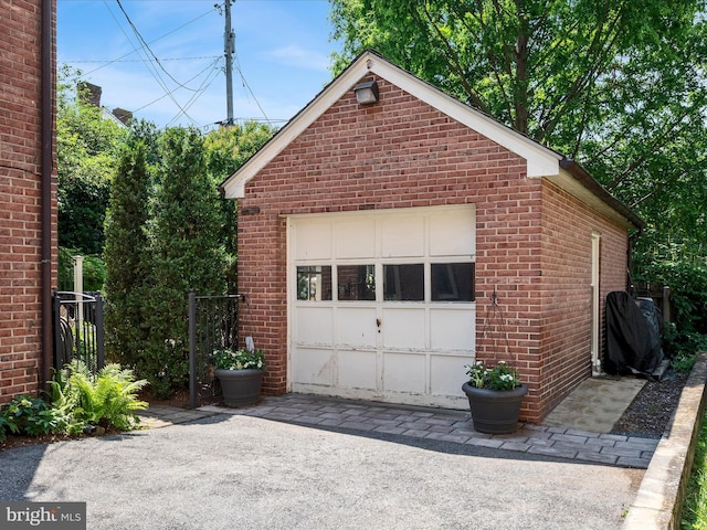 101 Morgan St, Winchester, VA 22601 - view of detached garage