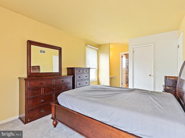 1035 Deerfield Cir, Perkasie, PA 18944 - bedroom featuring light colored carpet and baseboards