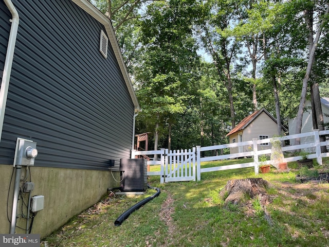 35904 Army Navy Dr, Mechanicsville, MD 20659 - view of yard with a gate