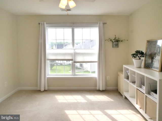 15152 Santander Dr, Gainesville, VA 20155 - unfurnished room featuring a ceiling fan and light carpet