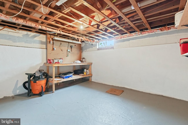 589 Wilson St, Pottstown, PA 19464 - basement with a workshop area