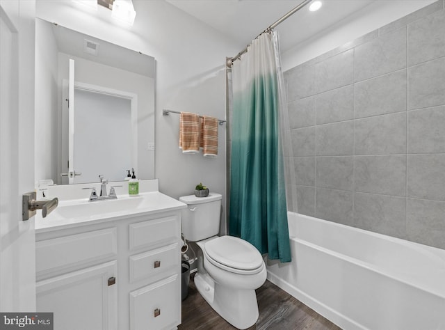 346 Goodwick Dr, Middletown, DE 19709 - bathroom featuring wood finished floors, vanity, and shower / bath combination with curtain