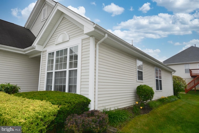 12 Atrium Dr, Trenton, NJ 08620 - view of side of home featuring a lawn