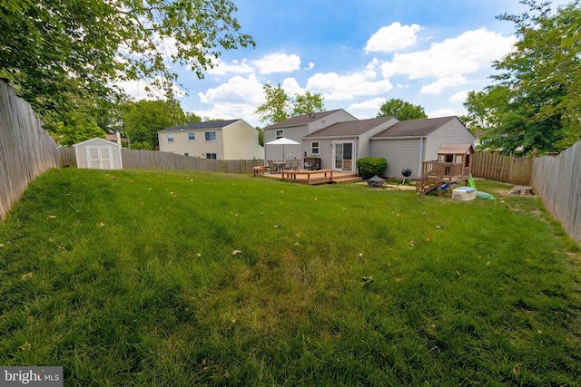 4328 Rolling Stone Way, Alexandria, VA 22306 - fenced backyard with a shed and a wooden deck