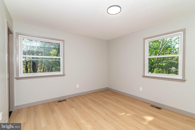 43 Vernon Ct, Sicklerville, NJ 08081 - unfurnished room featuring healthy amount of natural light and wood finished floors