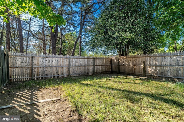 43 Vernon Ct, Sicklerville, NJ 08081 - view of fenced backyard