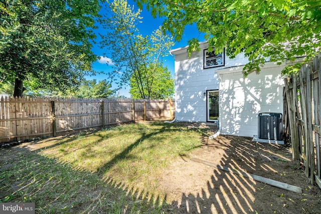 43 Vernon Ct, Sicklerville, NJ 08081 - view of fenced backyard