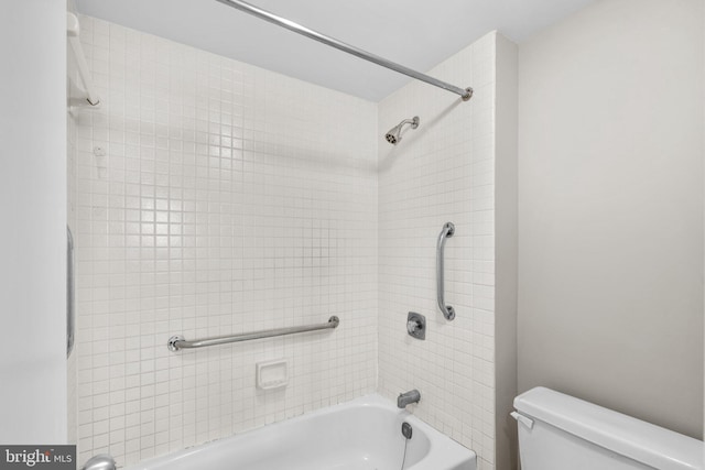 5501 Seminary Rd Unit 407S, Falls Church, VA 22041 - full bathroom with toilet and shower / washtub combination